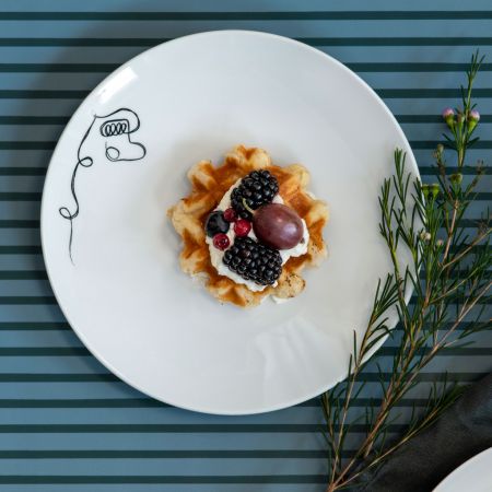 1016296151 Statement Lines Breakfast plate XMAS