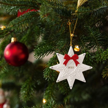 1486754353 Christmas Classics, Star 2025