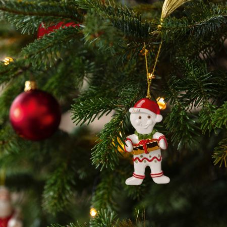 1486754357 Christmas Classics, Gingerbread man 2025