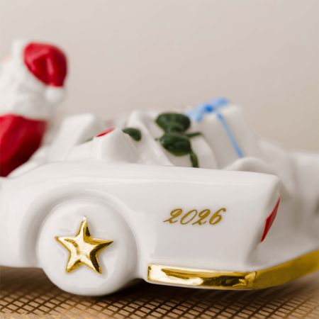 1486754366-christmas-classics-ornament-cadillac-2026