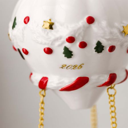 1486754367-christmas-classics-hot-air-balloon-2026