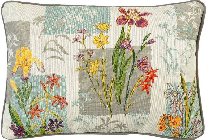 600385/40, Sander - Flowery Patch cushion filled 32 x 48