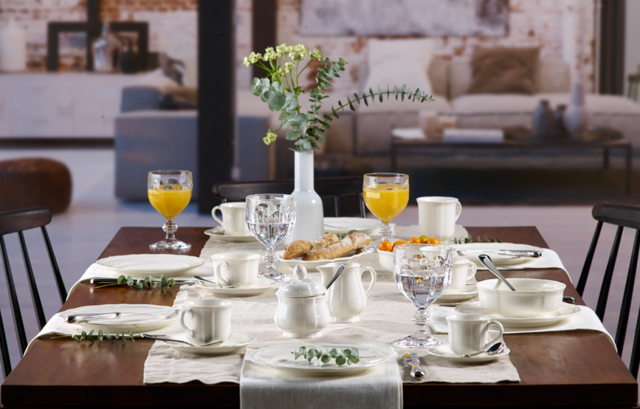 1023962640 Manoir, breakfast plate