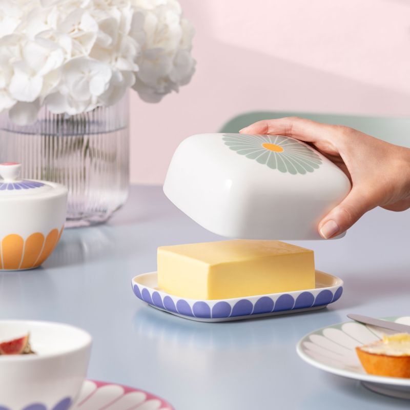 1045541800, Fleur coleur, butter dish