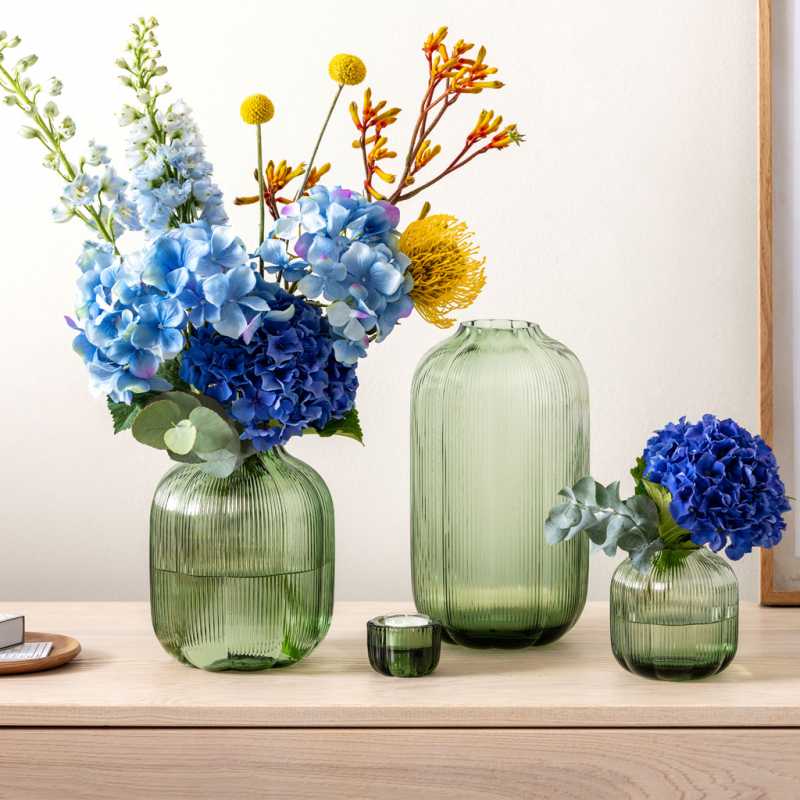 1173370948 Fleur vert, Vase 19 cm