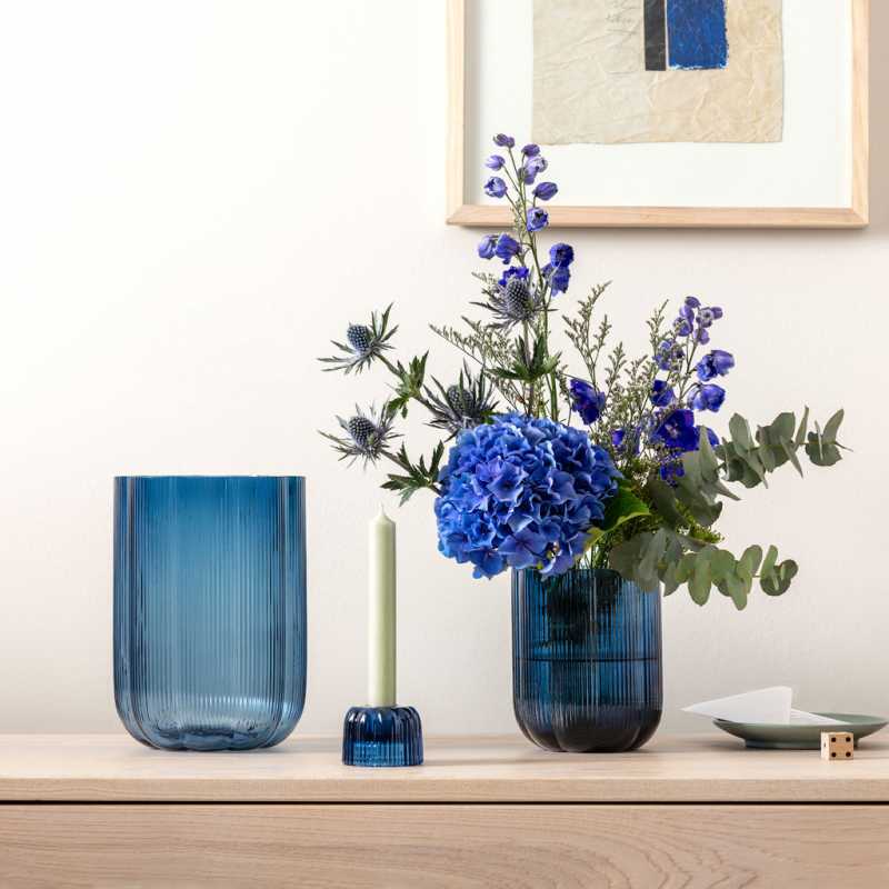 1173380860 Fleur bleu, candlestick
