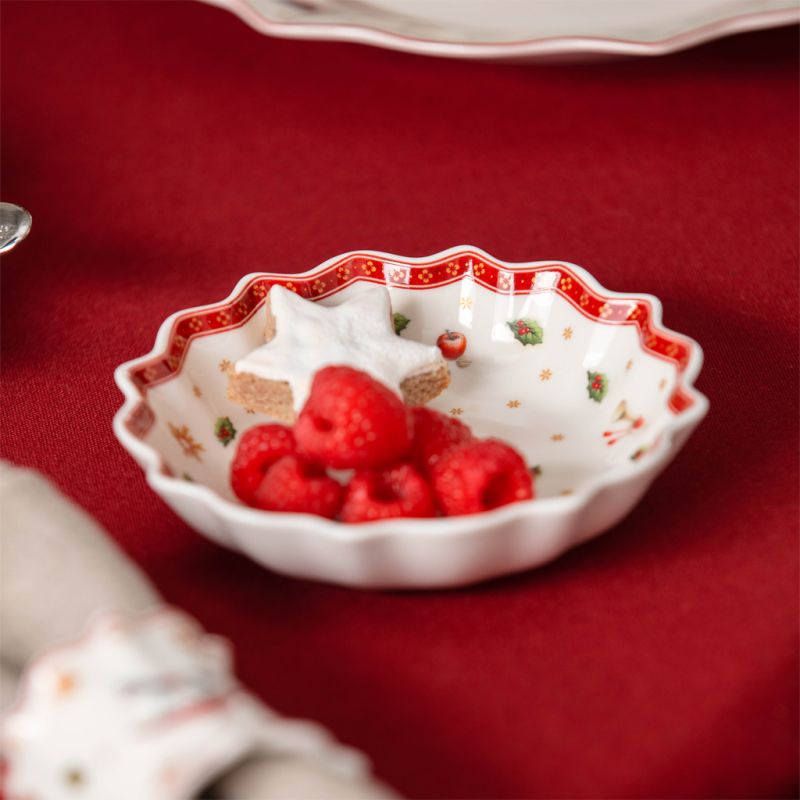 1485853835-toy's-delight-dip bowl