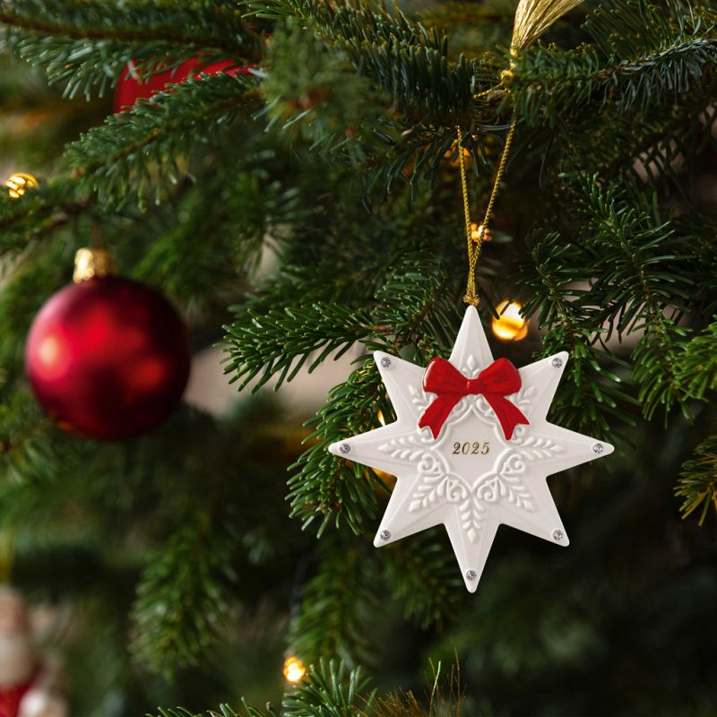 1486754353 Christmas Classics, Star 2025