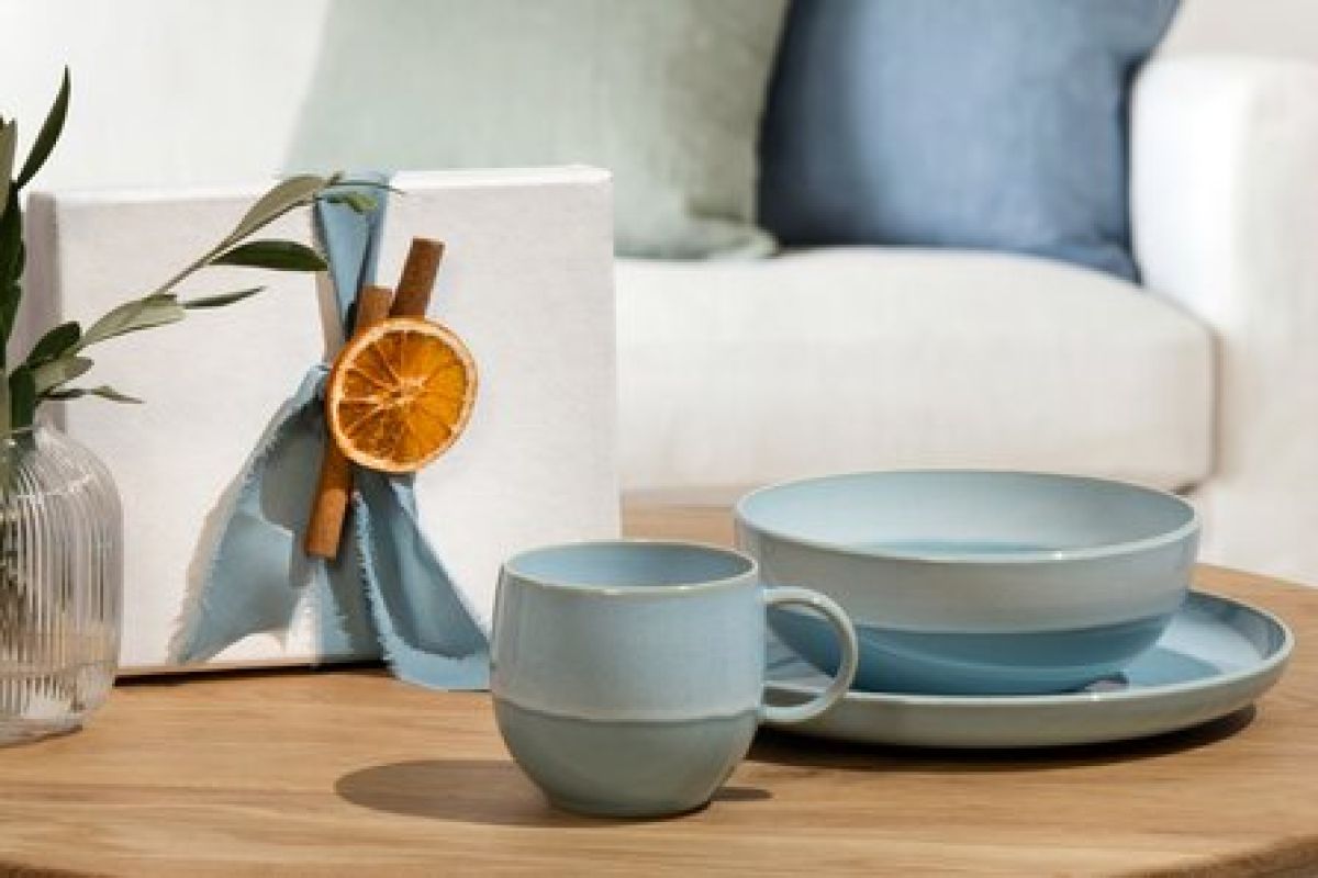 1951929651-Perlemor-Aqua-mug-with-handle-environment.jpg