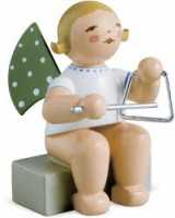 Wendt & Kühn, Angel with triangle, sitting